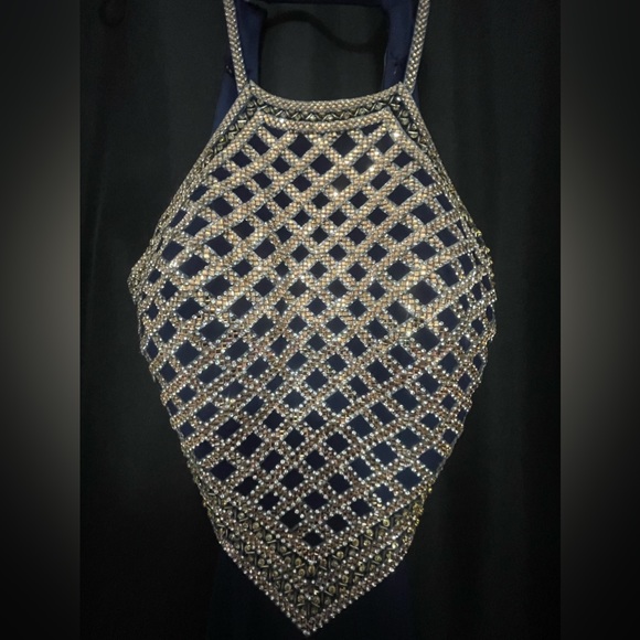 Gold & Navy Blue Prom - Picture 3 of 7